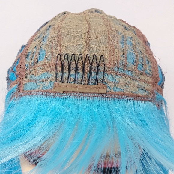 Light Blue Color Wavy Wig with Bangs 17" - Picture 6 of 7